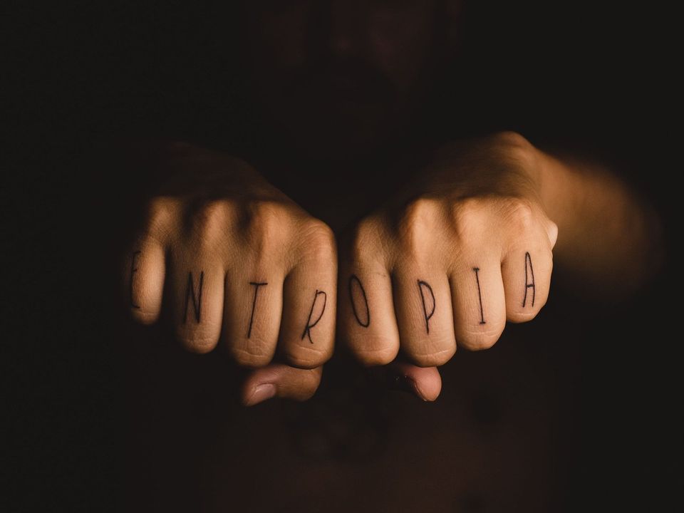 Lettering Schwarz-Grau
